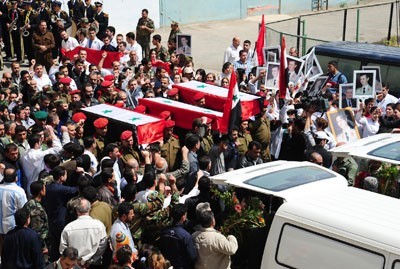 Obsèques de policiers en Syrie